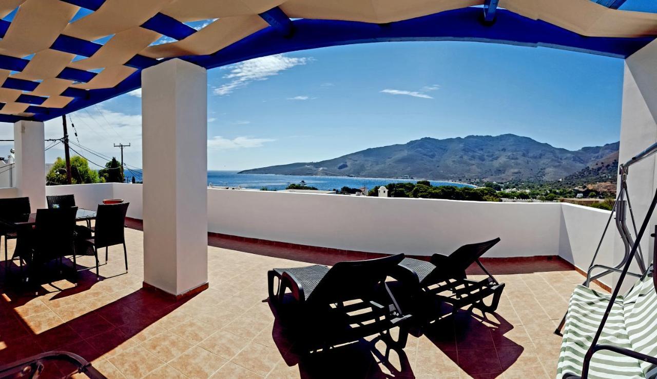 Zafeiris Apartments Livadia  Exterior photo